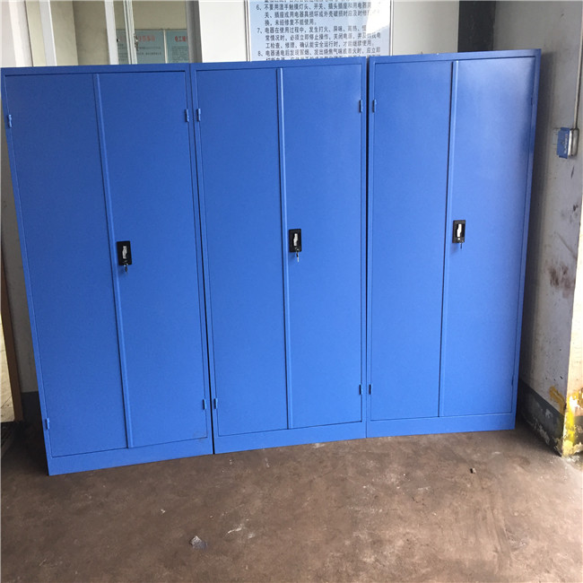 1587895784125110.jpg 工具柜2.JPG