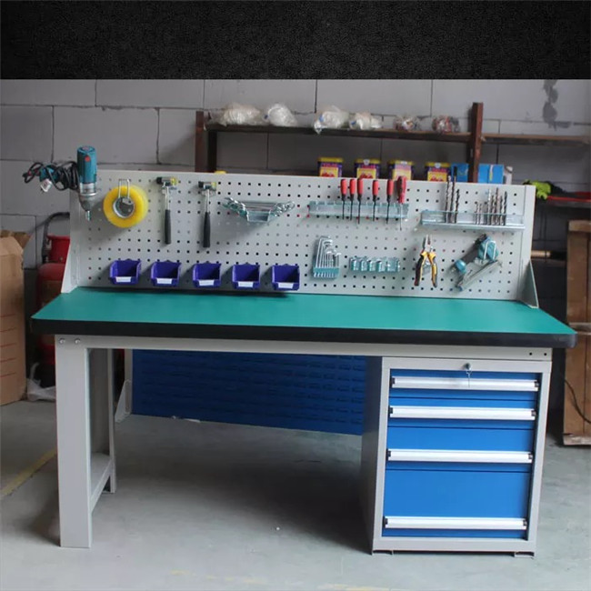 1587896040661398.jpg 重型工作臺(tái).JPG